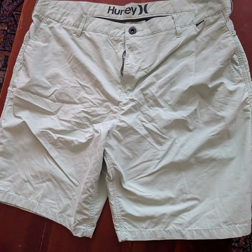 Hurley Men’s Mint Green Flat Front Shorts